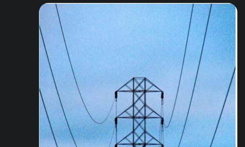 Powerline span illustrating conductor sag